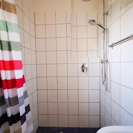 2-room Near & Centre Apartment